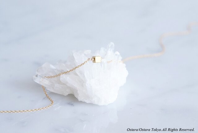 【14KGF】Necklace,Tiny Gemstone Gold Hematite diceの画像1枚目