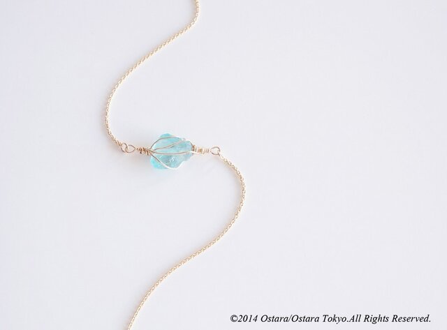 【14KGF】Looping Wire Bracelet,Gemstone -AAA Blue Apatite-の画像1枚目