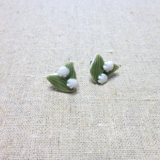 すずらんピアスの画像1枚目