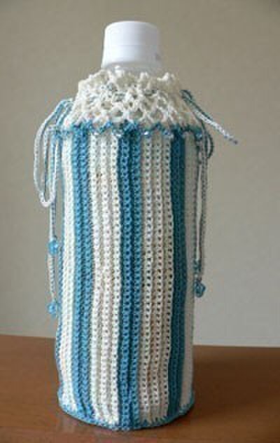 レースとビーズのペットボトルカバー