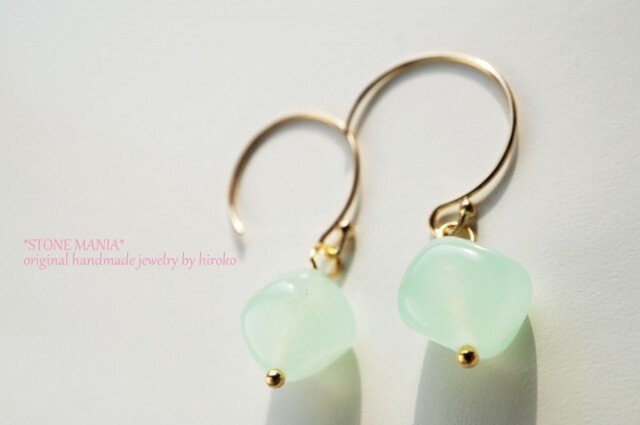♡14kgf♡candy cube♡pierce♡キウイ♡の画像1枚目