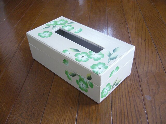 小花のティシュケースの画像1枚目