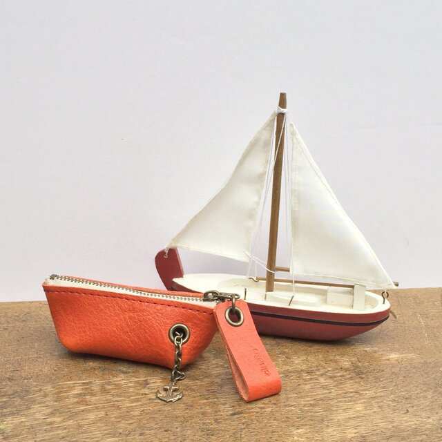 yacht-s アカ(キーケース)の画像1枚目