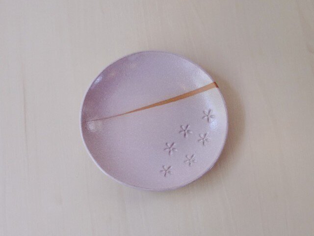 桃色小花皿の画像1枚目
