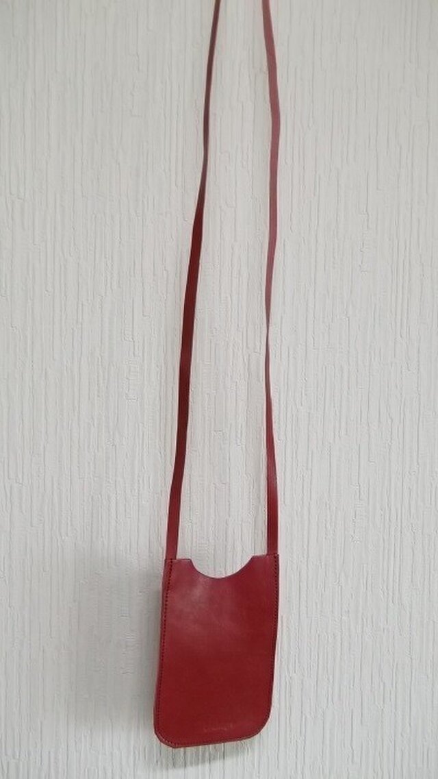 スマホケース　　　赤