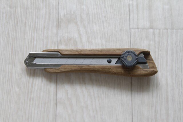 右利き用大型木製カッターダイアル式(チーク)の画像1枚目