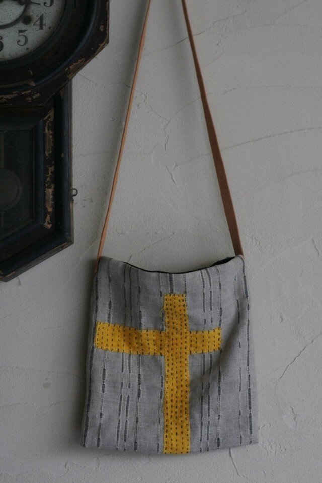 刺し子ポシェット「麦藁」