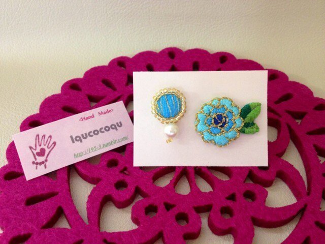 手刺繍の花ピアス (14002)の画像1枚目