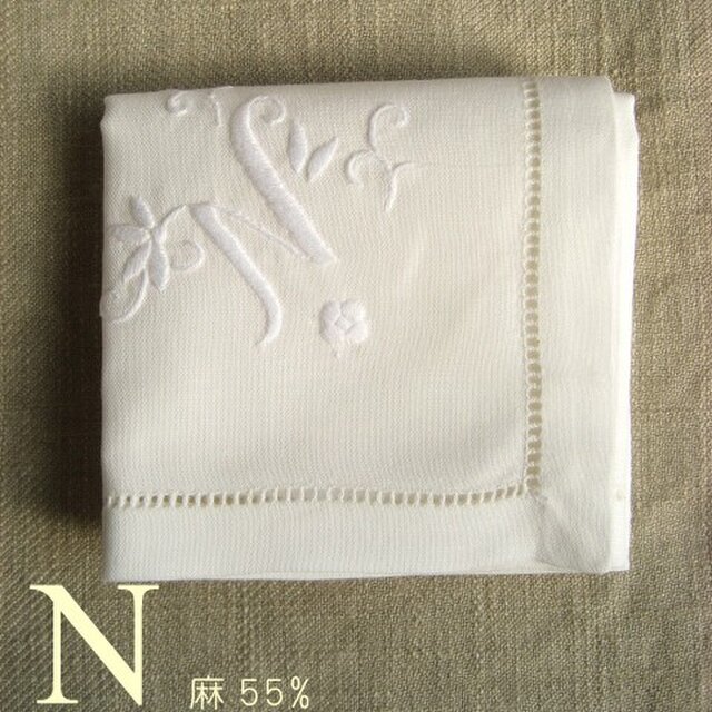 favor-POCO【麻混】手刺繍イニシャルハンカチ「N」の画像1枚目