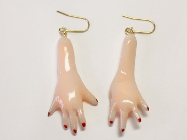 (再販)handピアスの画像1枚目