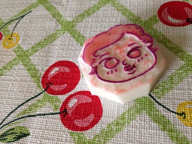 似顔絵消しゴムはんこの画像1枚目