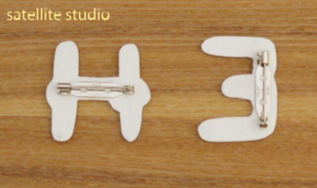 チンアナゴ　木彫ブローチ等 チンアナゴ 木彫ブローチ等 チンアナゴ 木彫ブローチ等