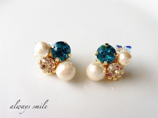 ビジューピアス*Earthの画像1枚目