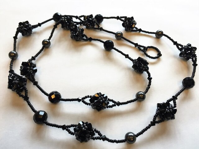 スワロフスキー・クリスタル】ロングネックレス『ブラックオニキスと