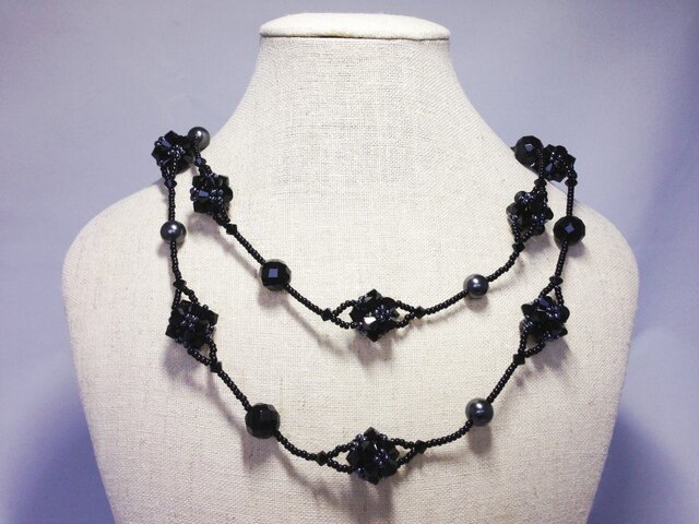 スワロフスキー・クリスタル】ロングネックレス『ブラック スワロフスキー・クリスタル】ロングネックレス『ブラック