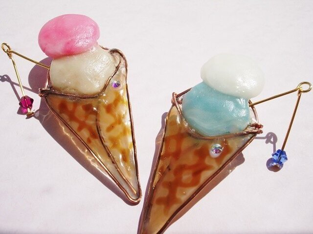 アイスクリームのブローチ(Str&Mocha,Van&Mint)の画像1枚目
