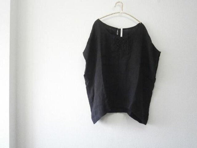 en‐en鈎針手刺繍オーバーシャツ・ブラックの画像1枚目
