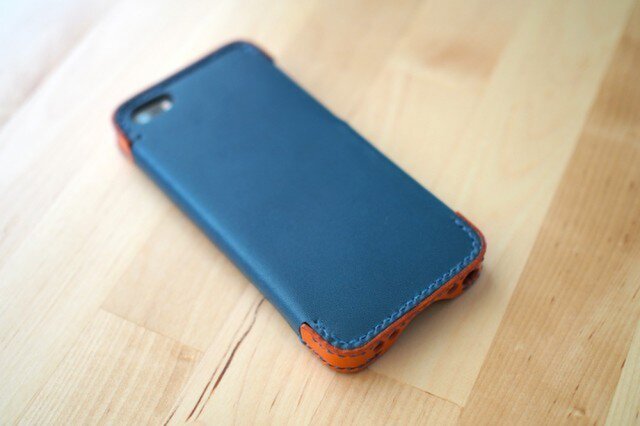 iPhone5s/5 レザーケース(ブルー×オレンジ)の画像1枚目