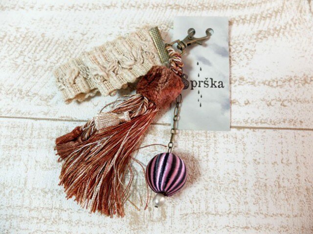 Tassel charmの画像1枚目