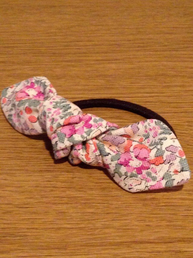 Reon ヘアゴム リバティ帆布ピンクの画像1枚目