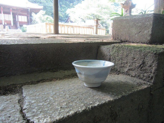 刷毛目もようの茶碗(ベージュ)の画像1枚目