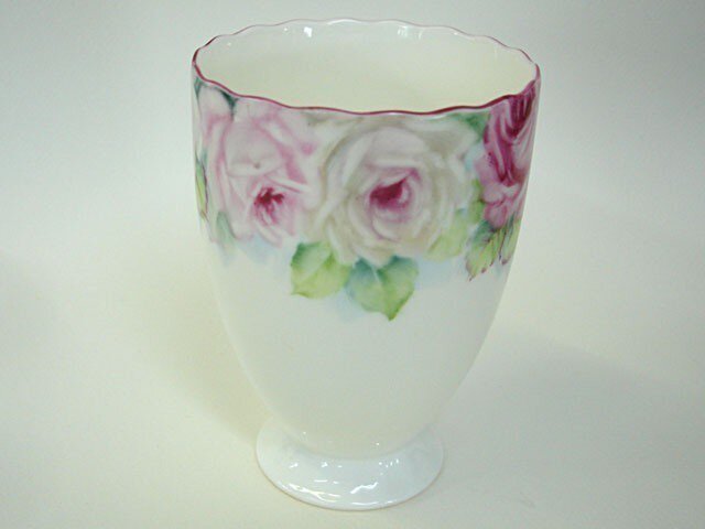 薔薇のフリーカップ(2)の画像1枚目