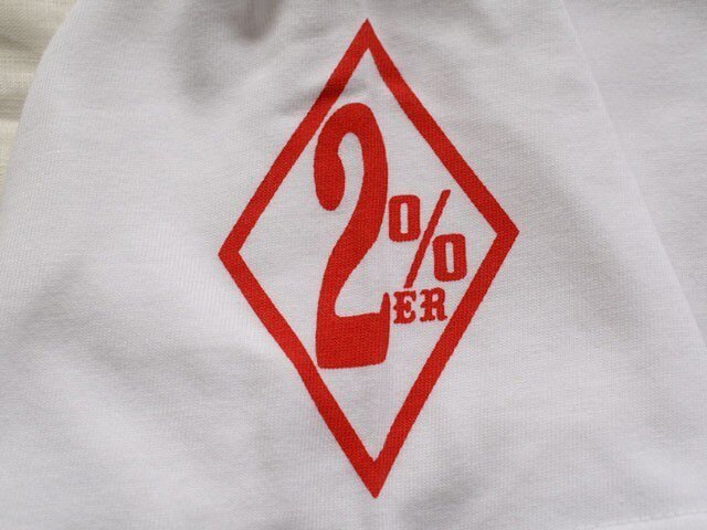 T-シャツ <2%> 白 Mサイズの画像1枚目