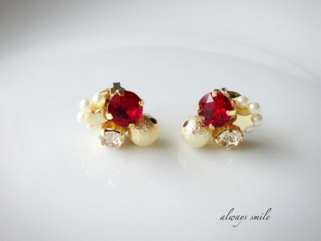 ビジューピアス*Marsの画像1枚目