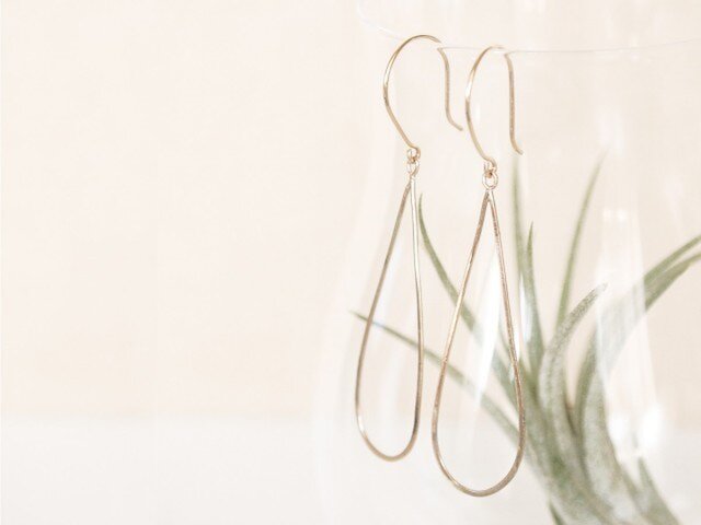 K10 Drop Shape Earringsの画像1枚目