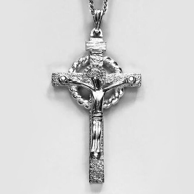 受難像 イエス キリストの十字架像 ケルト十字架の受難像 Pc59 好評です Iichi ハンドメイド クラフト作品 手仕事品の通販