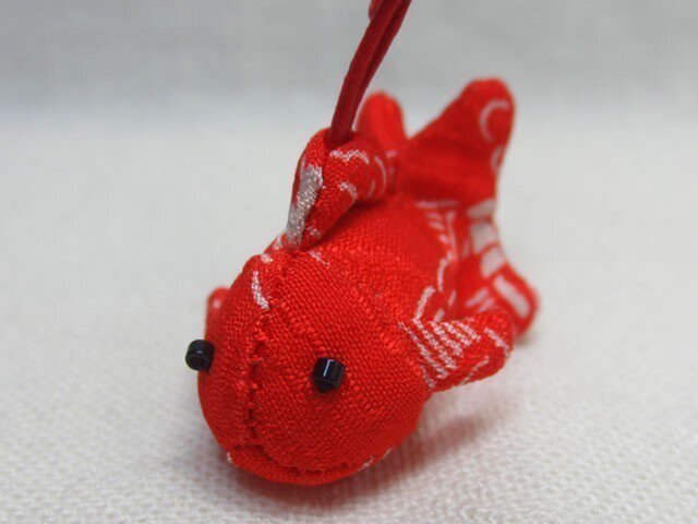 金魚の根付(力士柄)の画像1枚目