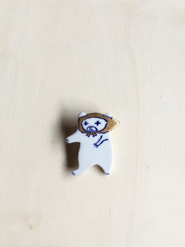 H-4 ズキンクマブローチの画像1枚目