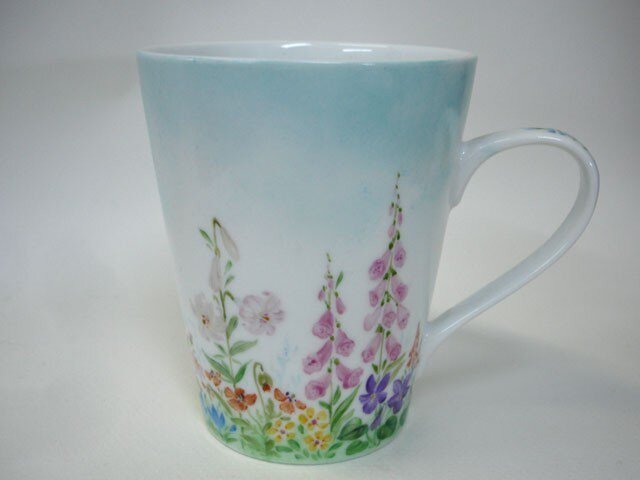 「草花の庭」マグカップ(1)の画像1枚目