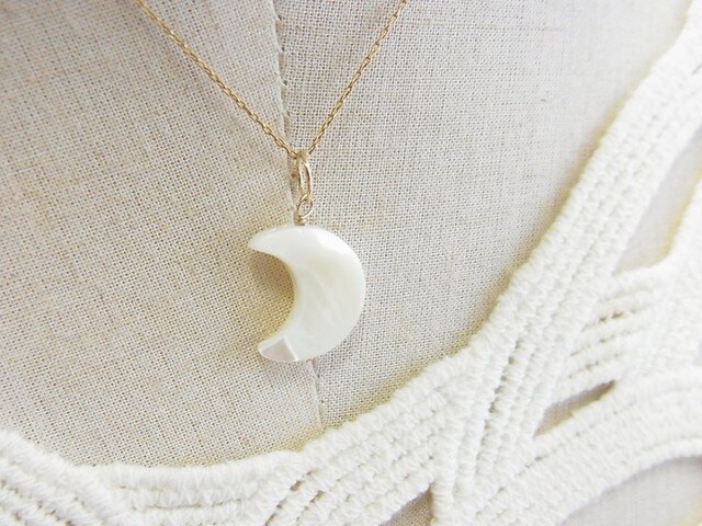 *Moon*の画像1枚目