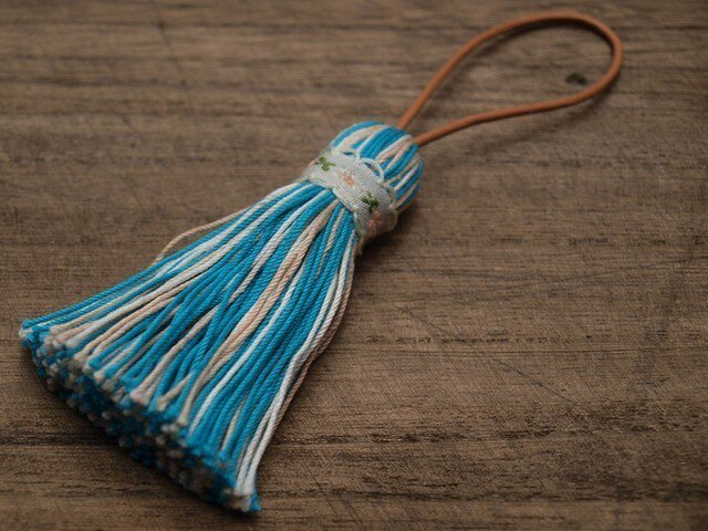 ✤北欧タッセル✤ 【ベビーチロリアン】小花柄 バッグチャーム キーホルダー オーナメント ミントの画像1枚目