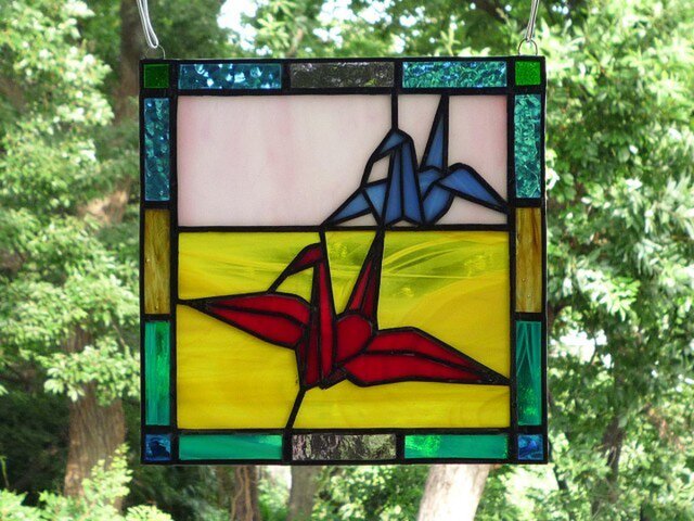 ステンドグラス ミニパネル 折り鶴 15cm | iichi 日々の暮らしを