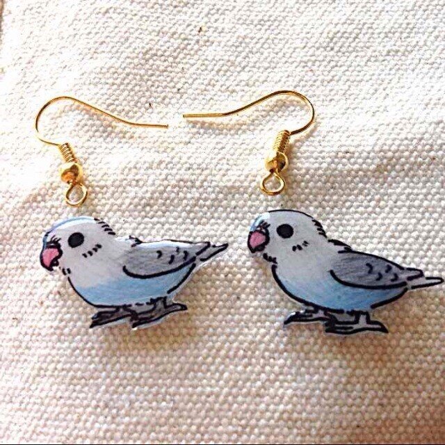 インコ ピアスの画像1枚目