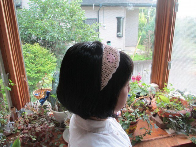 レースのヘアバンド*やさしい色の画像1枚目