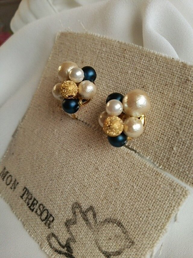 彩りパールが可愛いピアス