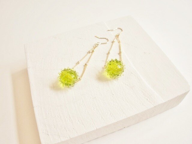 Hikari Tubu ピアス greenの画像1枚目