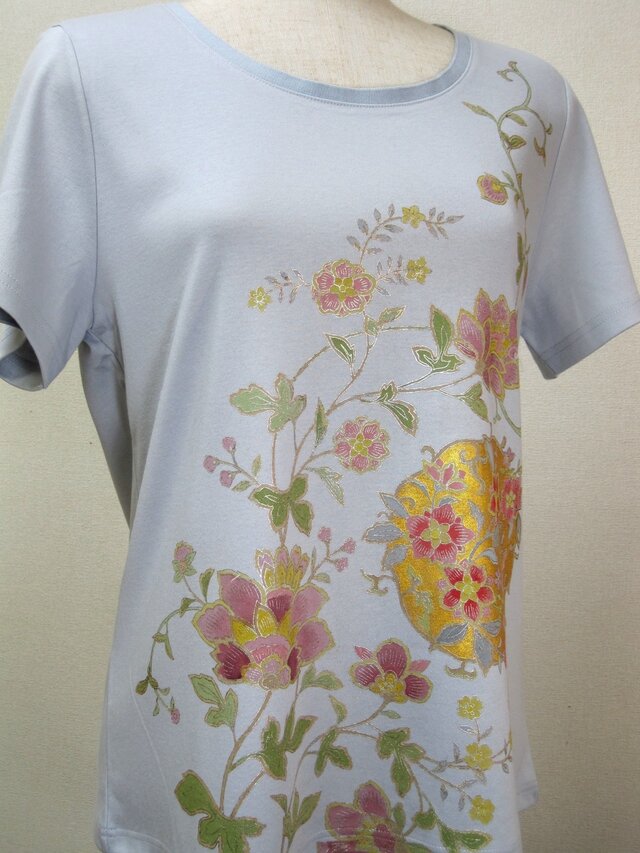 草花 手描Tシャツの画像1枚目
