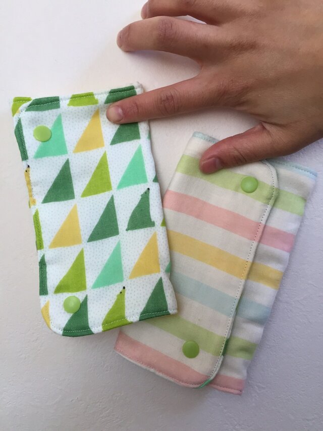 よだれカバー＊ダブルガーゼ・リバーシブル・グリーン系