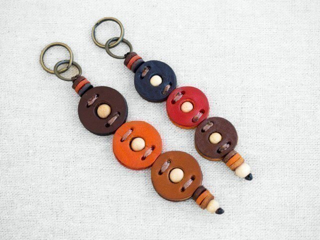 イタリア製牛革のキーホルダー / B大 または B小※受注製作の画像1枚目