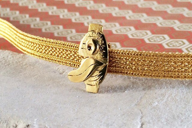 ◇チョウチンおばけ◇ 真鍮帯留め | iichi 日々の暮らしを心地よくする