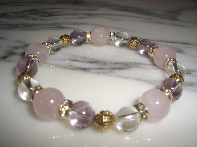 ローズクォーツ＋アメジスト＋水晶＋ロンデル ブレスレット | iichi