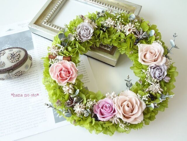 薔薇と紫陽花のリースの画像1枚目