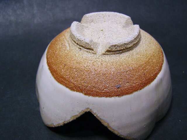 斑唐津割山椒 | iichi 日々の暮らしを心地よくするハンドメイド 斑唐津割山椒 | iichi 日々の暮らしを心地よくするハンドメイド