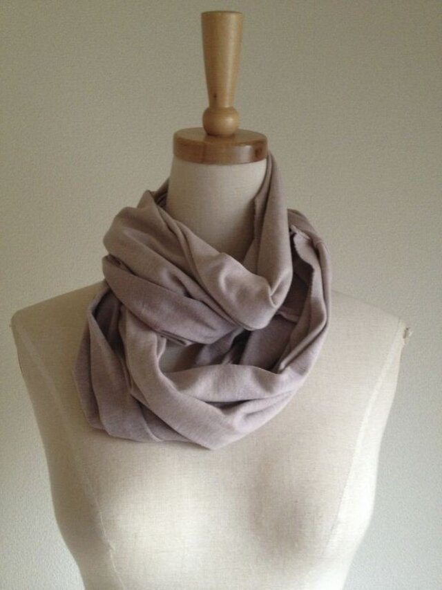 Padma Snood short べんがら色