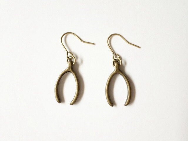 Wishbone earringsの画像1枚目