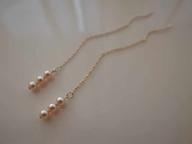 peach pearl chain earringsの画像1枚目